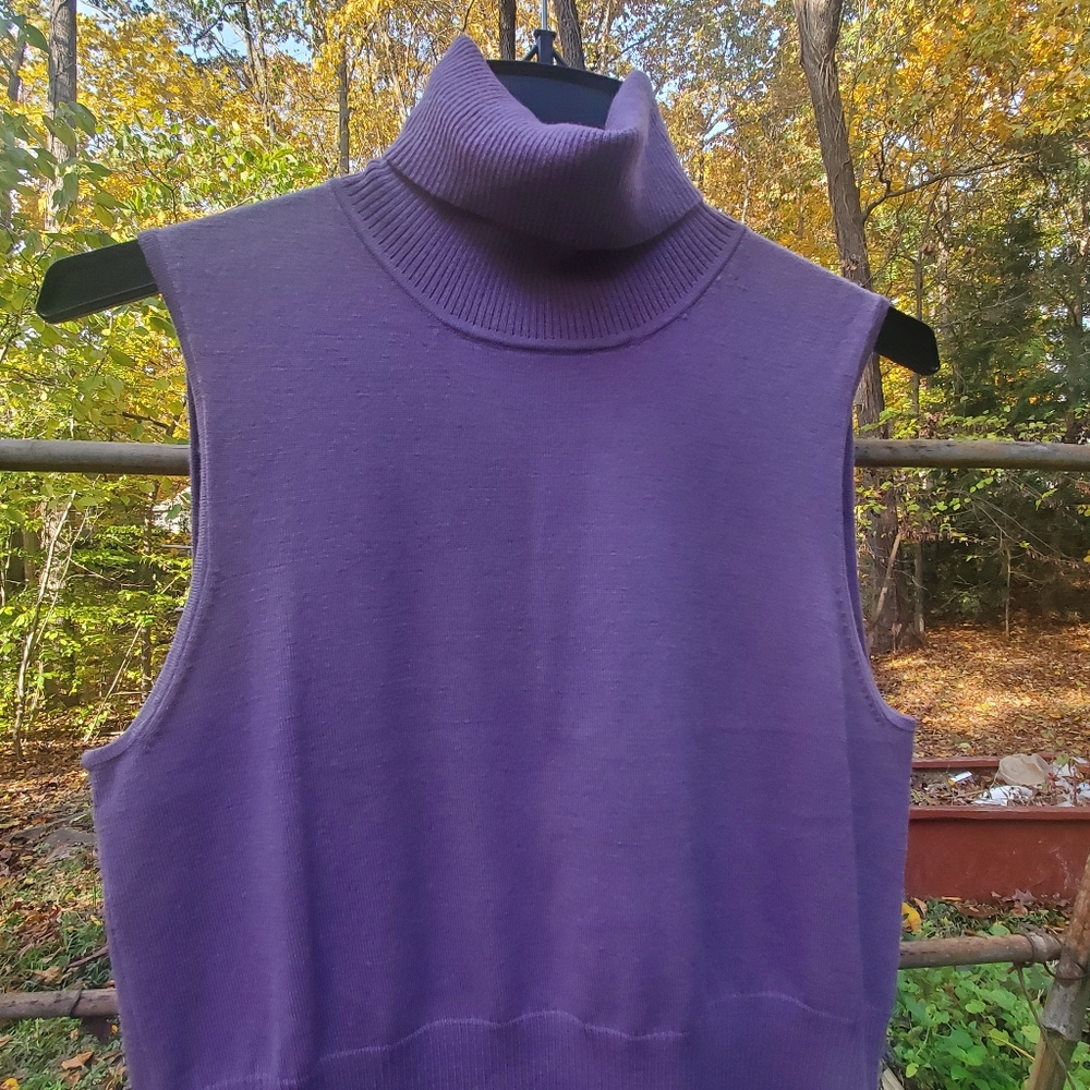 ANTONIO MELANI Lavender Sleeveless Turtleneck High-Waisted Knit Top Size Lg EUC